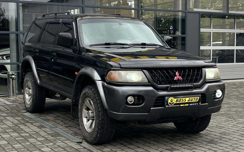 Mitsubishi Pajero Sport 2004