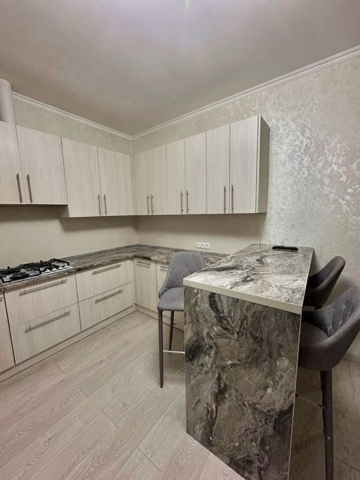 Оренда 1-км кВ + паркомісце, вул.Городоцька (біля мотозаводу)