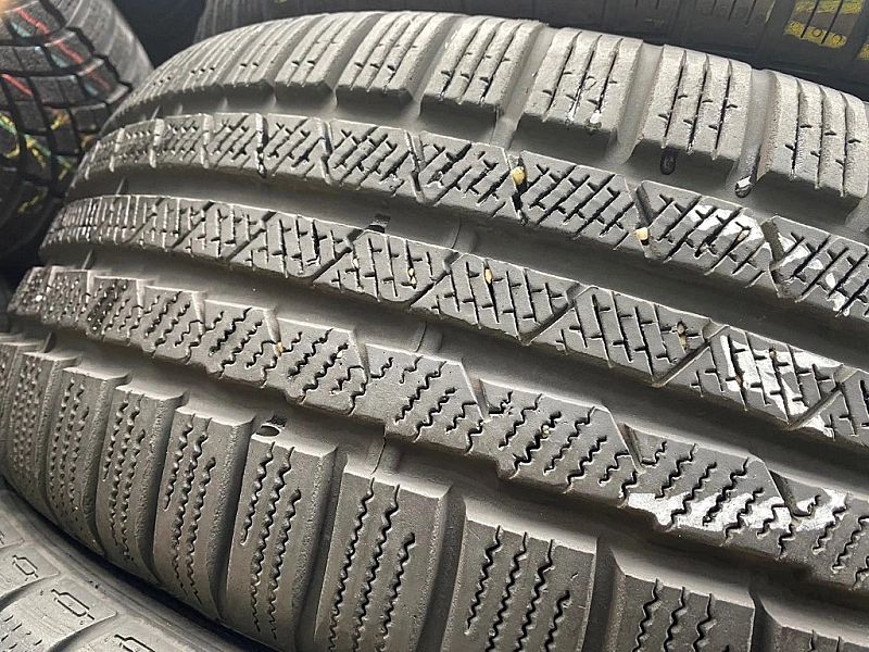 235/55r17 Continental Winter TS810S_7mm_2szt_(329)