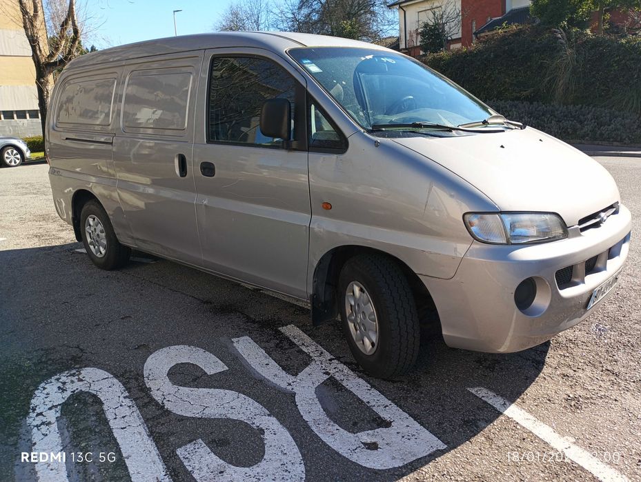 Hyundai h1.   171000km