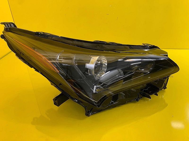 Lampa Prawa Lexus NX NX200T NX300H 2018- Led