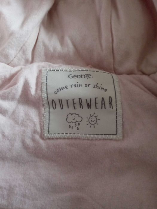 Sprzedam kombinezon zimowy na dziewczynkę