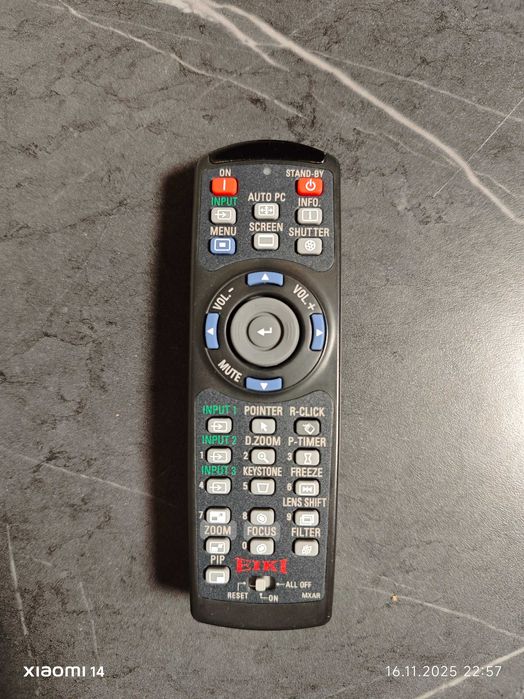 Проэктор EIKI LC-WXL200