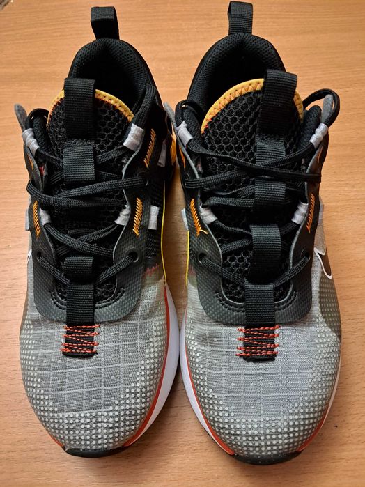 Детские Кроссовки Nike оригинал РАЗМЕР 38 стелька 24см