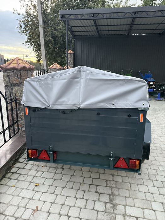 Продаж автомобільного причіпа.