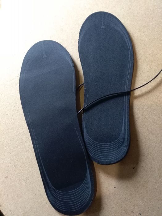 Стельки с подогревом от повербанка.