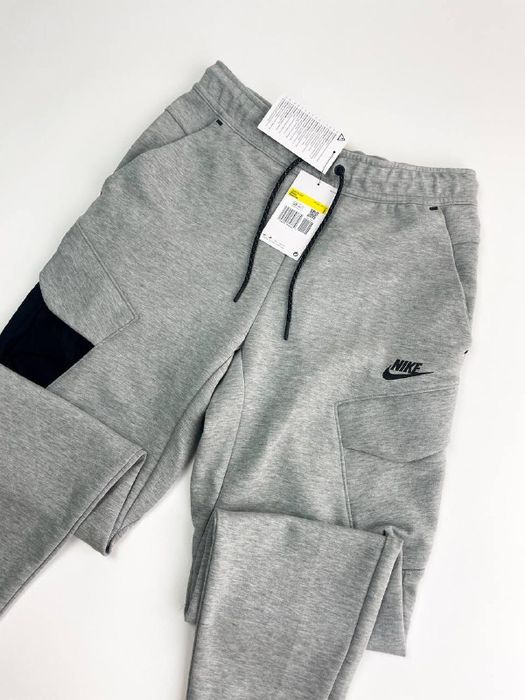 Оригінал! Штани Nike Tech Fleece Cargo (сірі) (M) Нові з бірками!