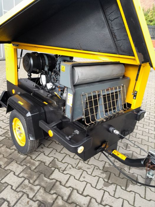 Kompresor srubowy Atlas Copco Xas66 jak Nowy