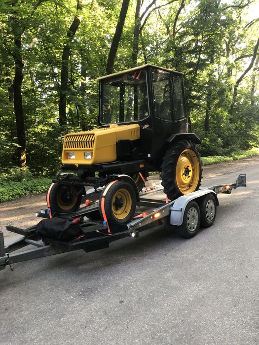 Послуги евакуатора (лафети)