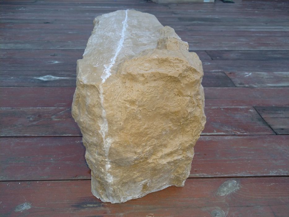 Sztuczna skała do terrarium