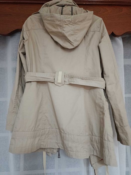 Parka bege Uscita Jeans com capuz e cinto, tam S