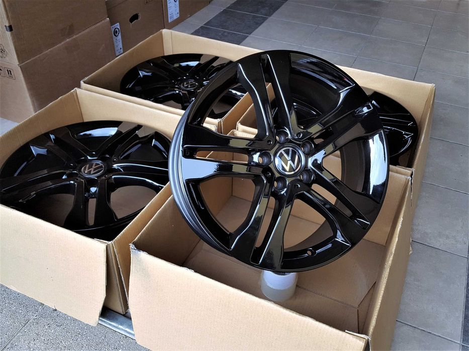 Alufelgi 18 5x112 VW Golf Passat Touran Caddy Jetta T-Roc Czarne 602#