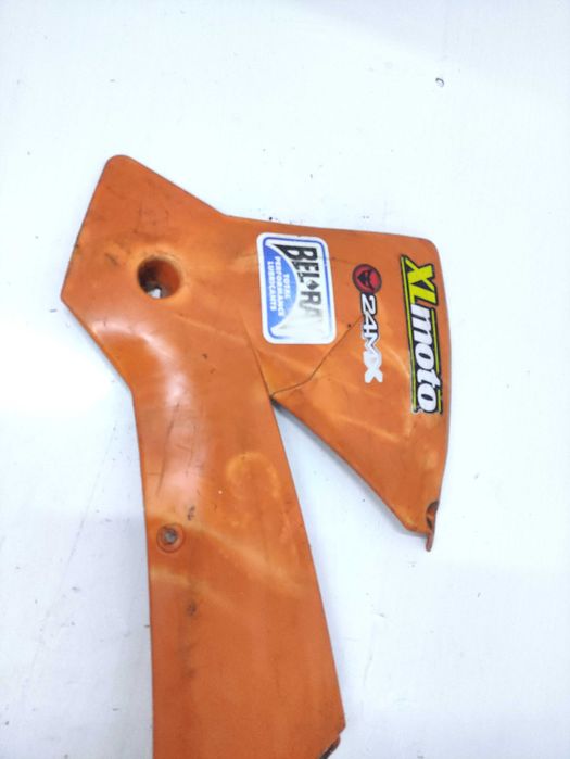 KTM 520 Sx,525,450 Exc Boczki na zbiornik paliwa Bak owiewki czesci