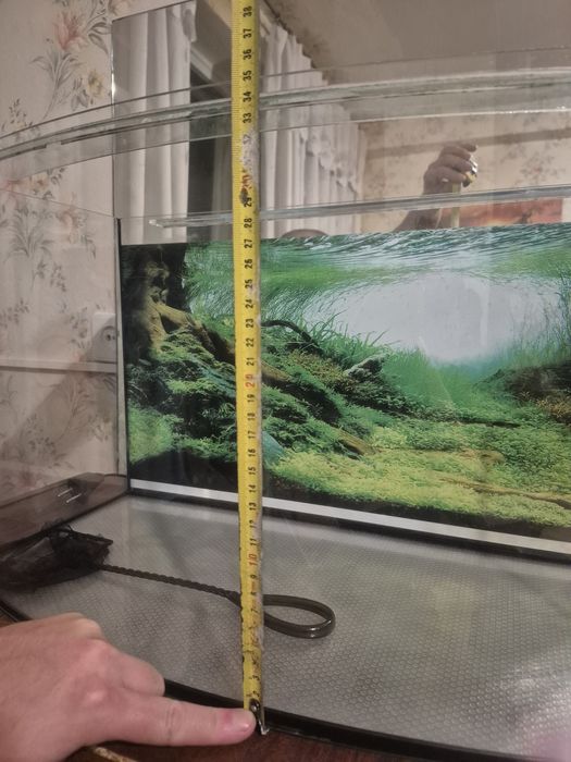 Аквариум б/у, шкребок, насос