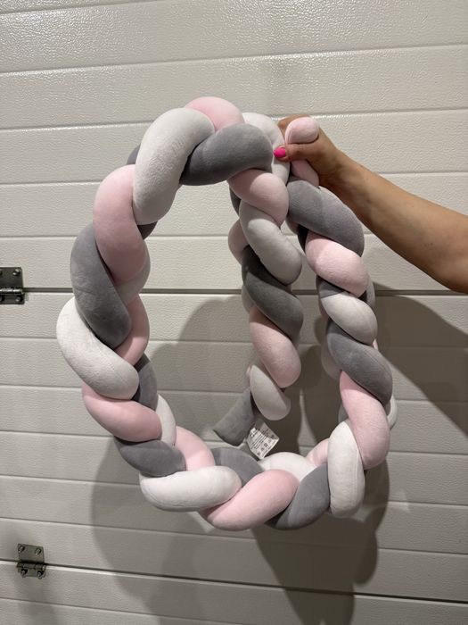 Poduszka ciążowa - nowa. Sprzedaje z workiem przeciwkurzowym.