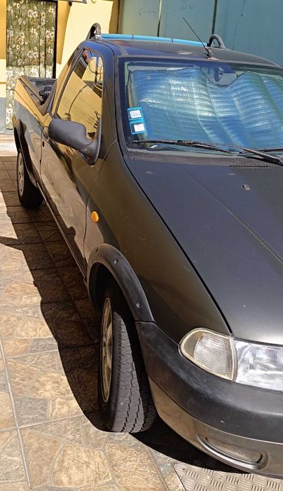 Carrinha Fiat Strada