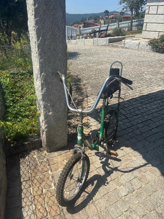Bicicleta antiga
