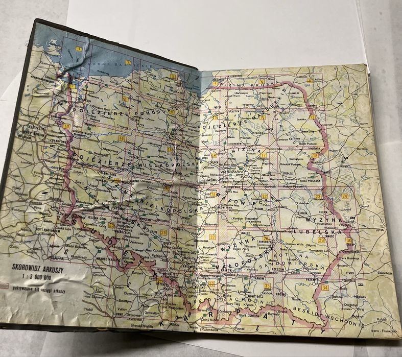 Stary Atlas samochodowy Polski PRL