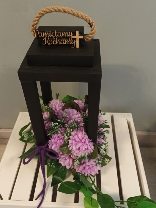 Lampion z chryzantemami