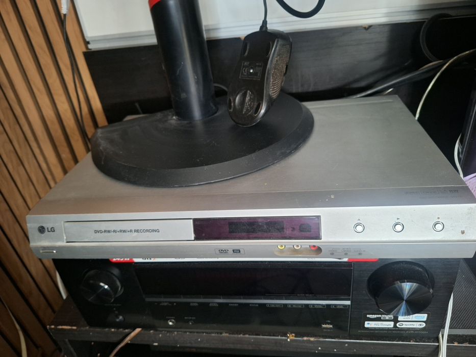 Odtwarzacz DVD nagrywarka gratisy