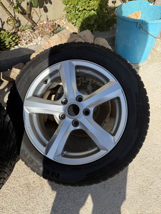 Jantes Originais Audi 16” 5x112 + Pneus Neve Nexen 205/55 R16 Semi Novos