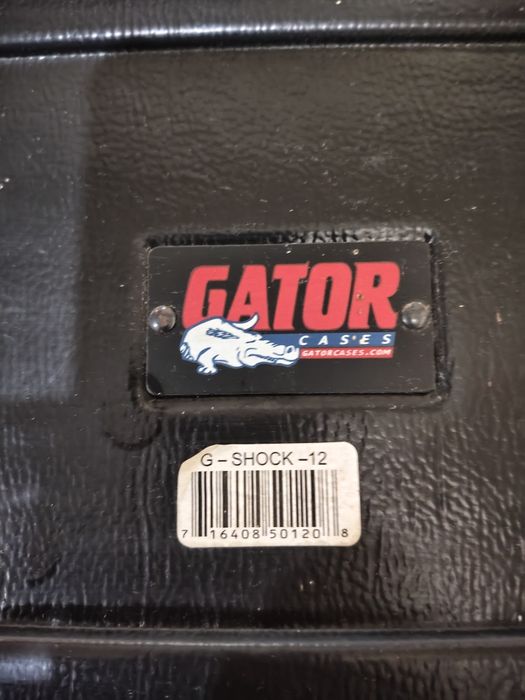 Gator G-SHOCK-12
Suporte de amortecedor ATA Moldado em PE com Borrach