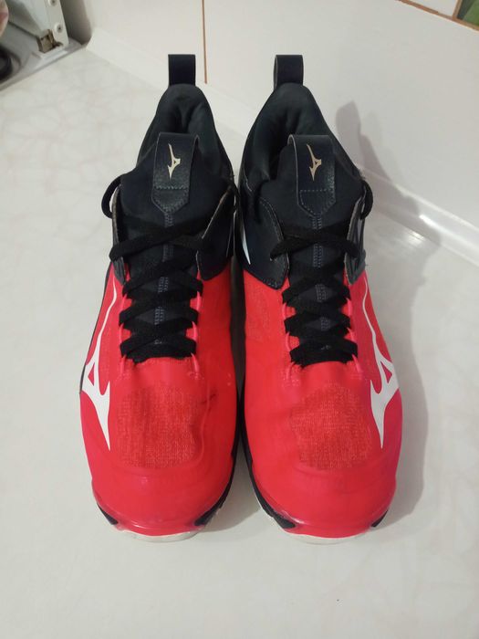 Кроссовки Mizuno Wave Momentum 2   47 размер 31 см