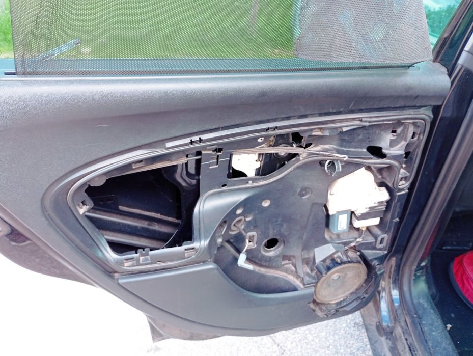 Vendo Urgente SEAT Altea XL 2010 1.6tdi Diesel