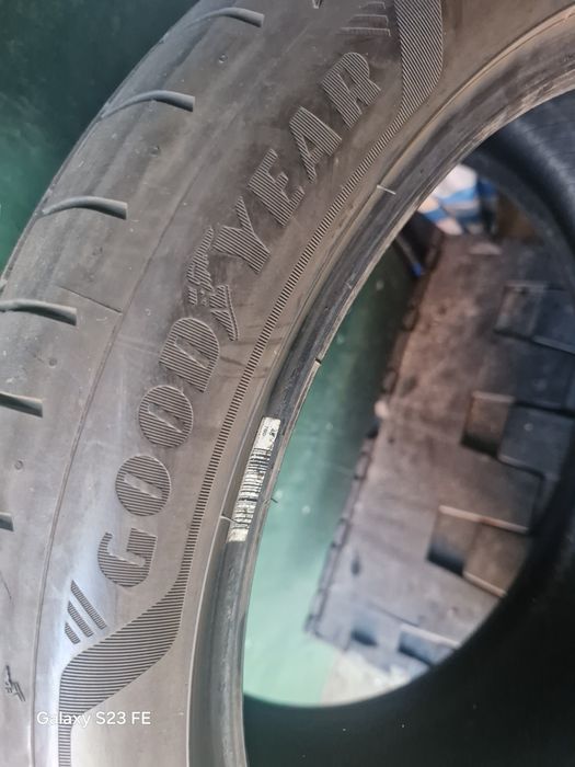 1 pneu Goodyear EAGLE F1