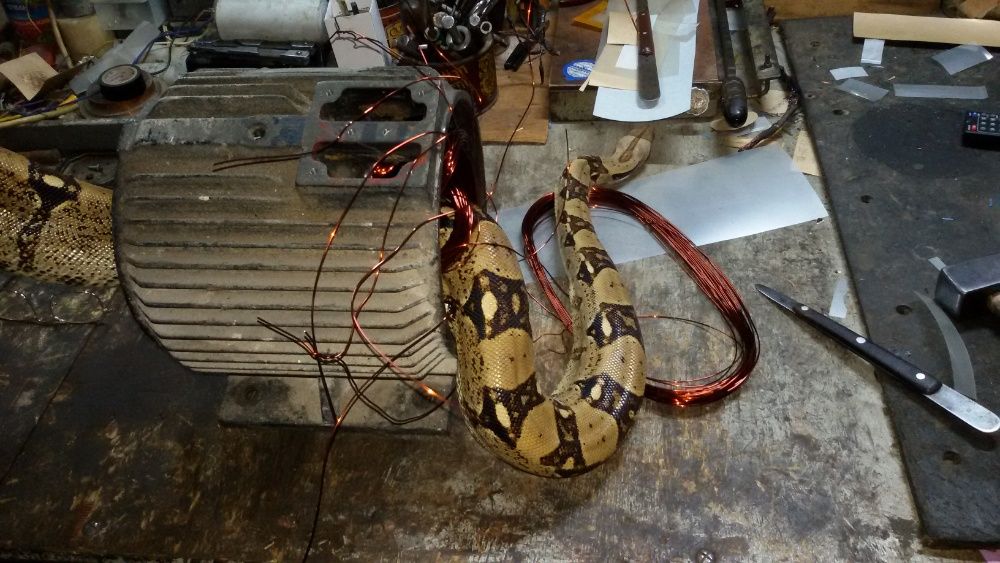 Капитальный ремонт и перемотка электро двигателей .