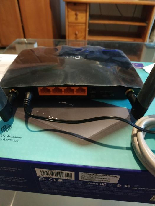 TP-LINK Archer MR200 router 4gLTE