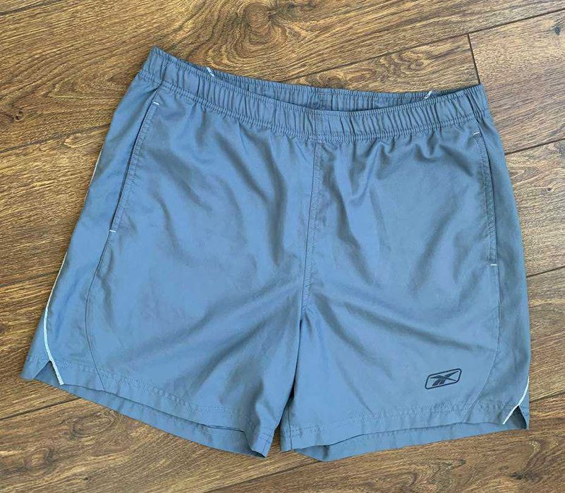 Оригінальні шорти reebok