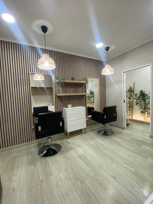 Alugar  Cabeleireiro gabinete