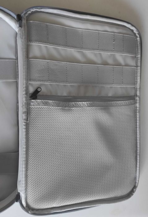 Mala Transporte Cinzenta -Nintendo Switch