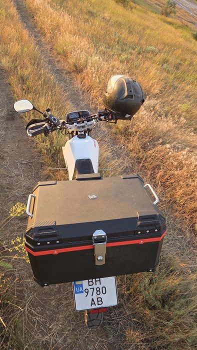 Yamaha XT225 serow