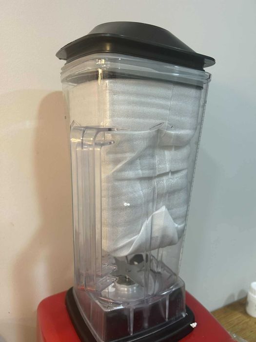 Blender przemysłowy silny