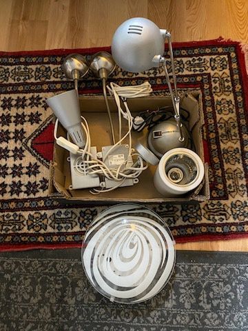 Zestaw 6 lampek różnego typu