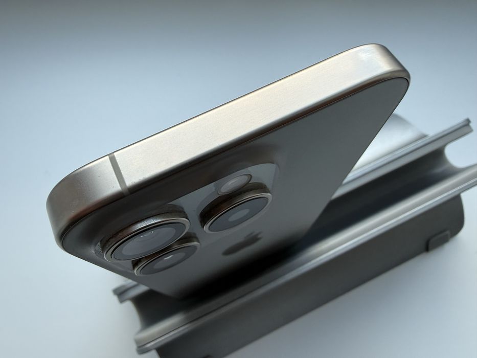 Apple iPhone 15 Pro 256gb Natural Neverlock 89%