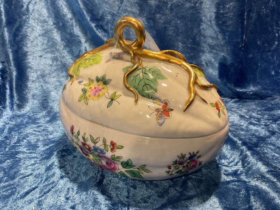 Caixa melão vintage vista alegre com 18 cm .anuncios abaixo