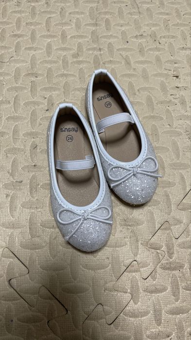 Балетки, туфлі святкові нарядні Sinsay