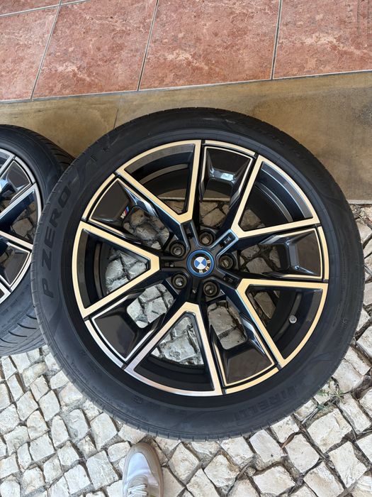 Jantes Bmw I4 18”