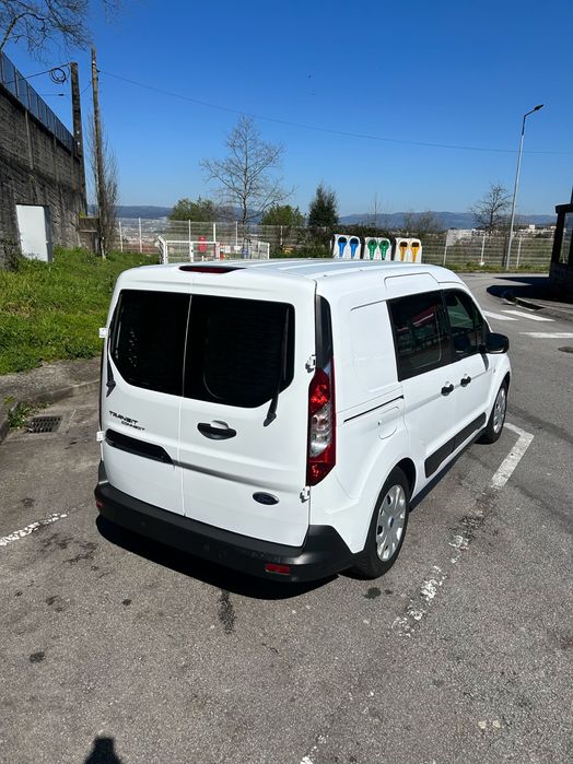 Ford Transit Connect 2019 excelente condição