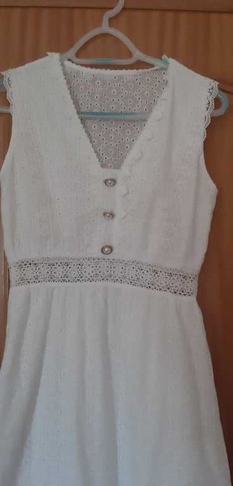Vestido Branco Bordado Inglês