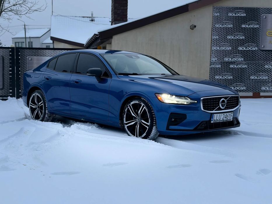 Volvo S60 R-design_BURSTING_BLUE_Head_Up_360_kamery_320_KM_Gwarancja_