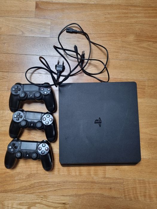 Konsola ps4 slim 1 tb 3 pady