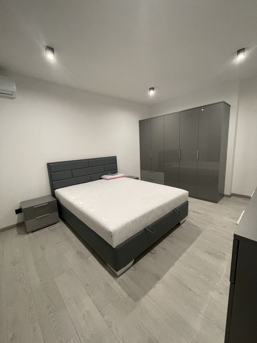 Оренда власник ЖК Гранд Віледж Вікторія Гарденс King Cross Сокільники