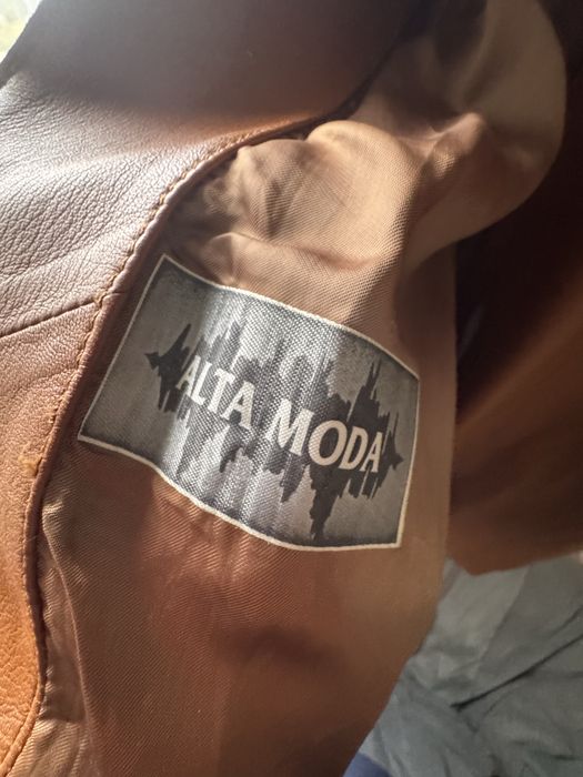 Шкіряний тренч, кожаное пальто, плащ Італія