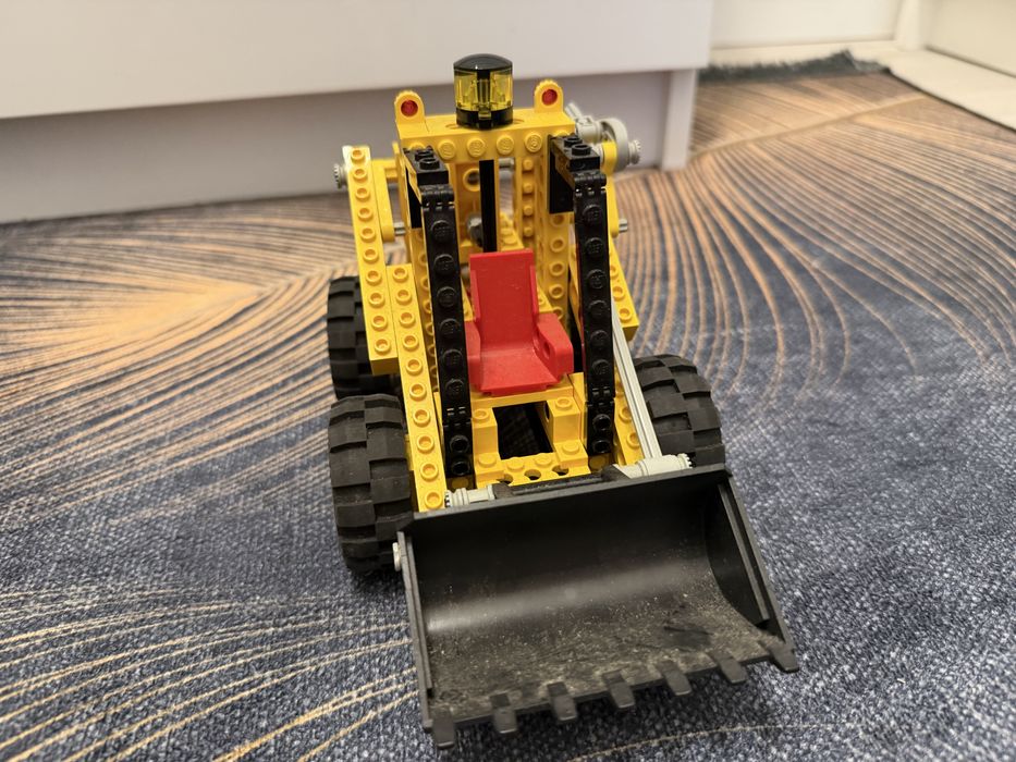 Lego Technic 8235 Front End Loader