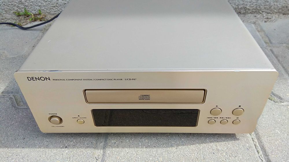 DENON ucd-f07 odtwarzacz cd złoty szampański - sprawny