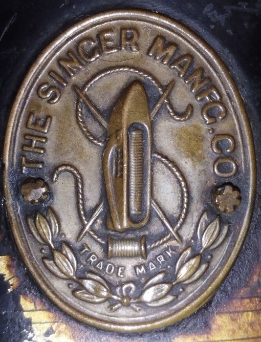 Машинка 1911г. SINGER.